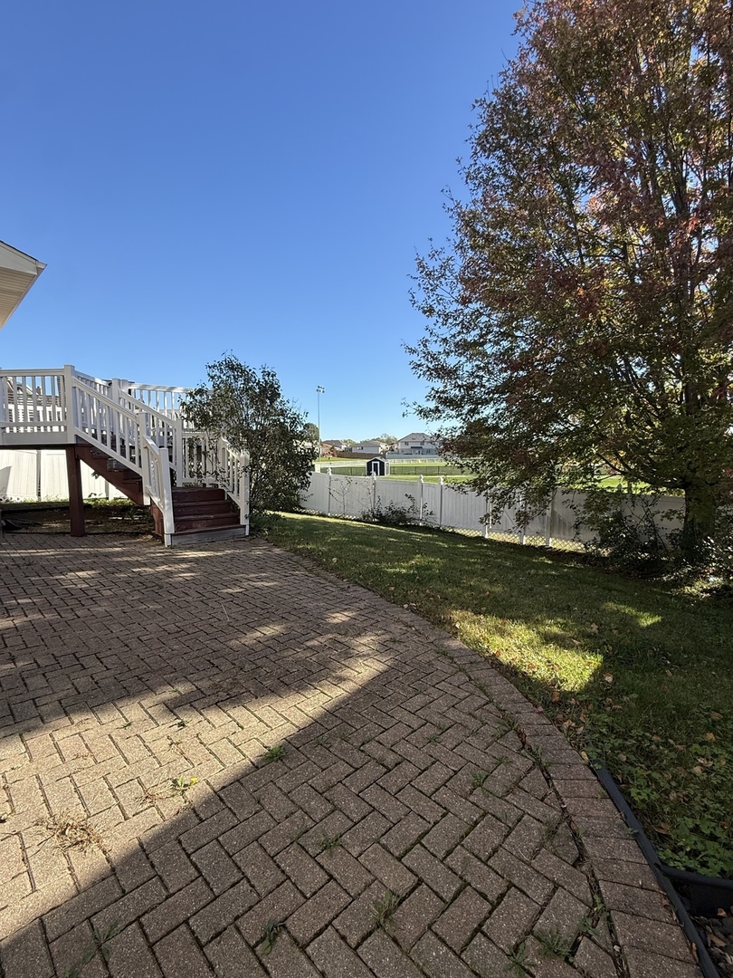 main property photo 15