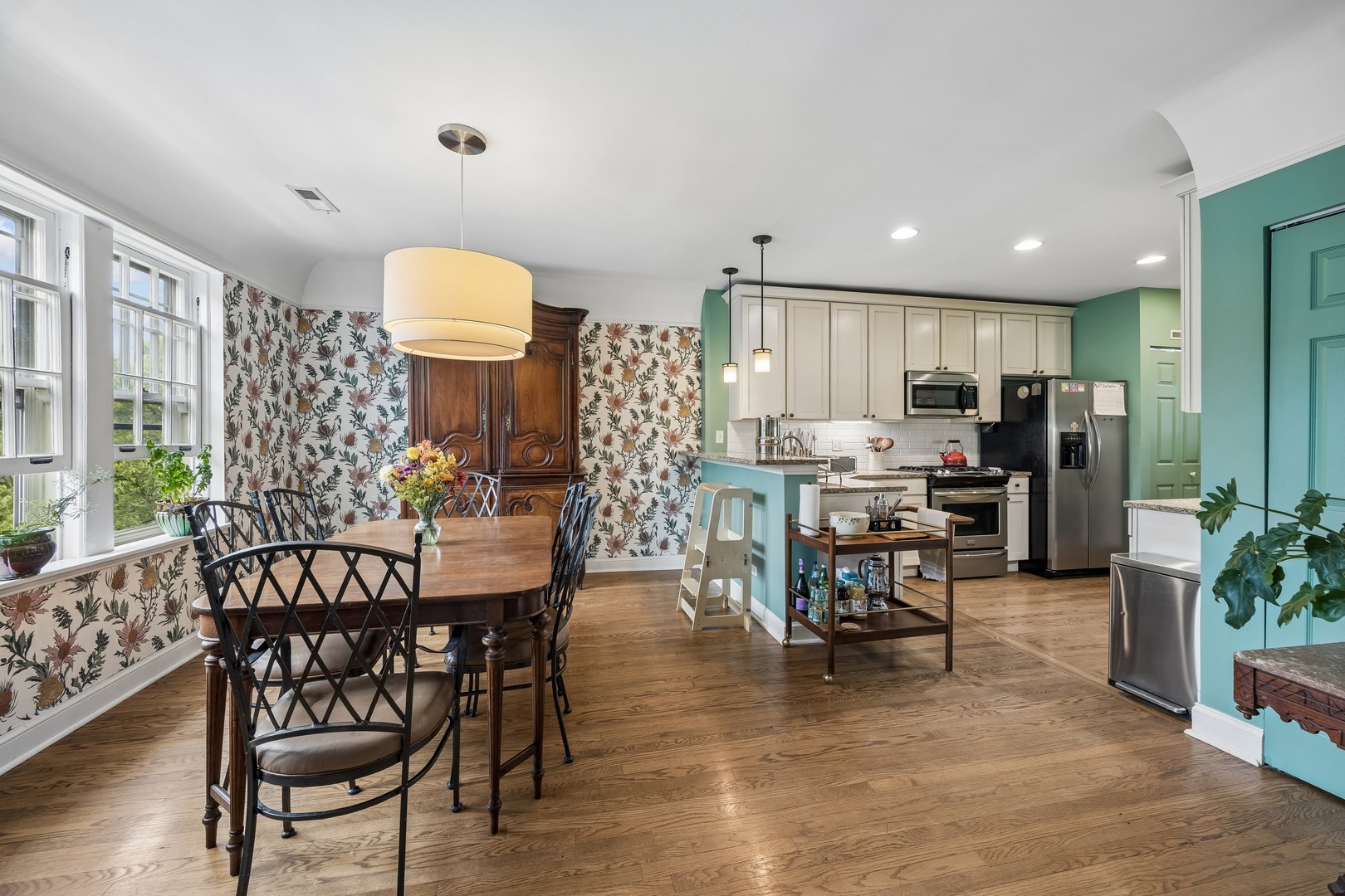 main property photo 6