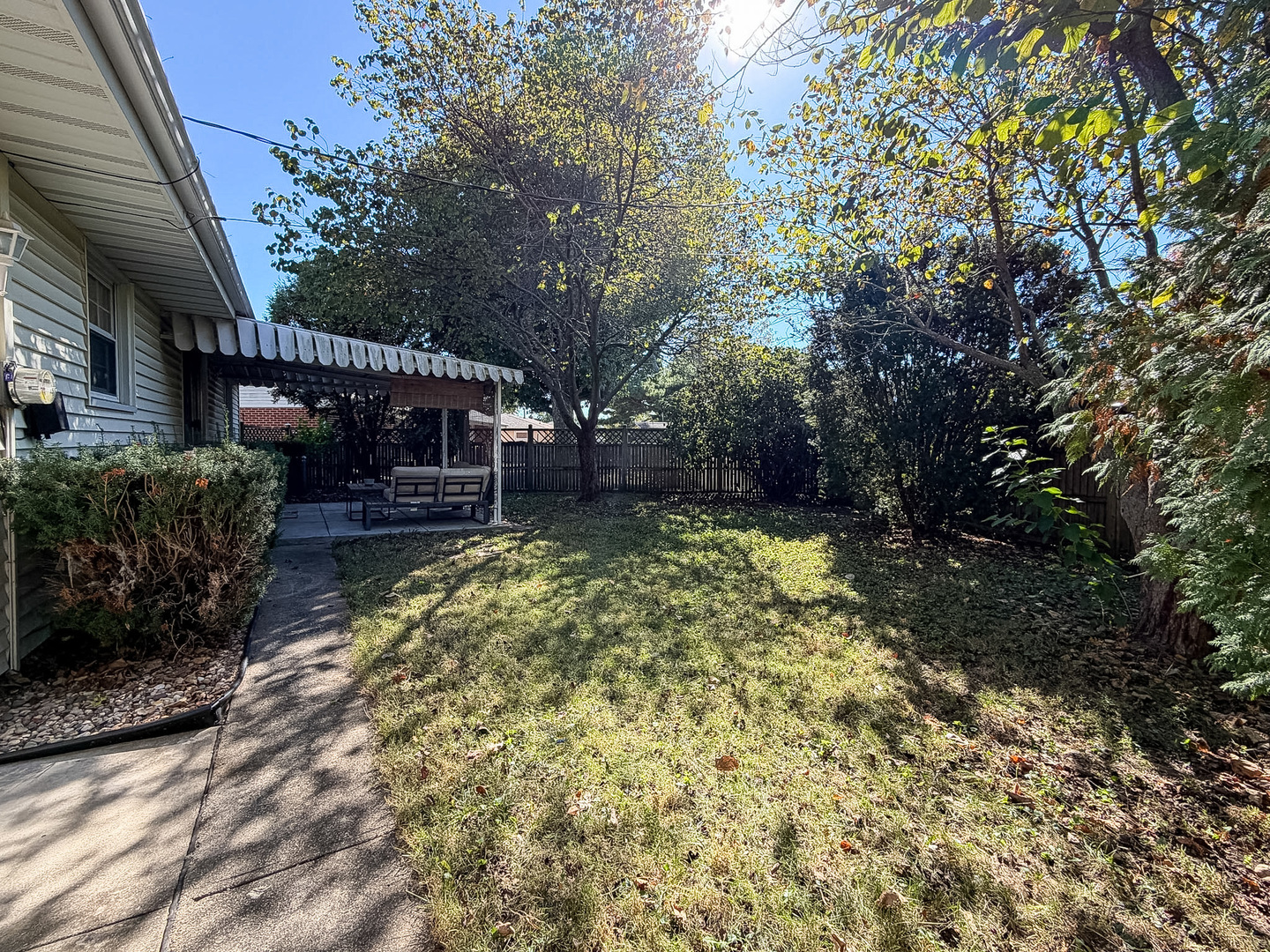main property photo 31