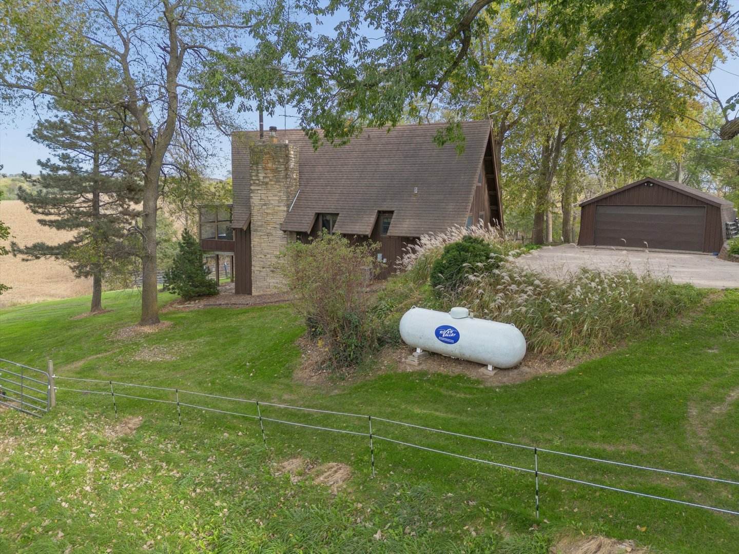 main property photo 65