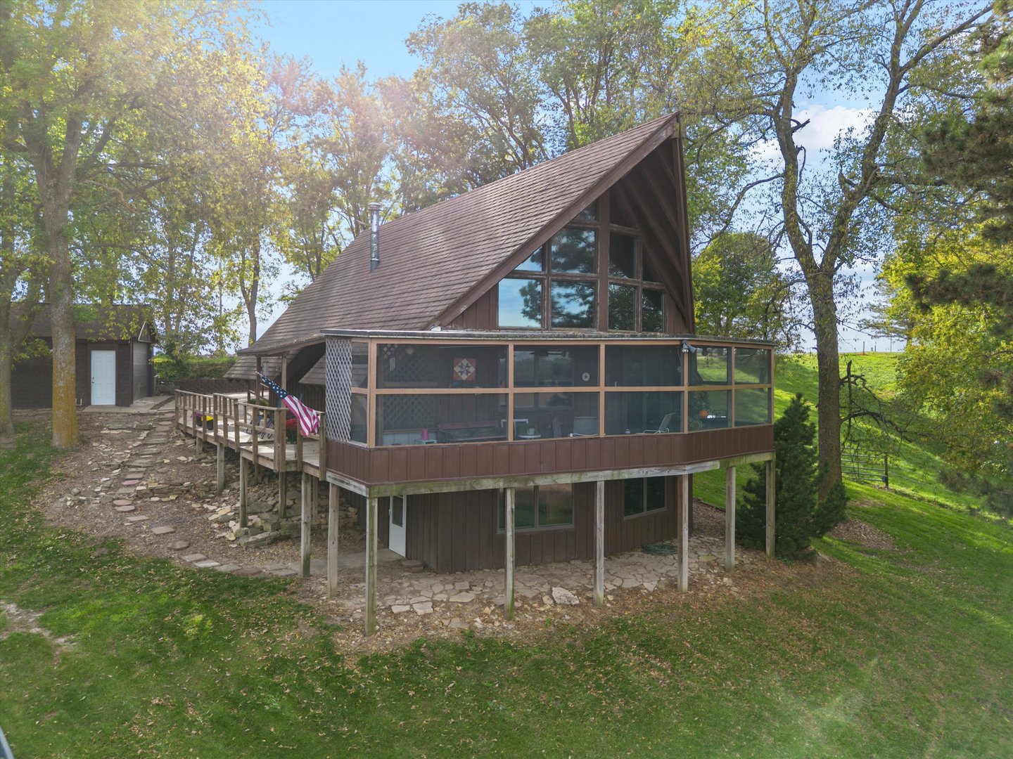 main property photo 68