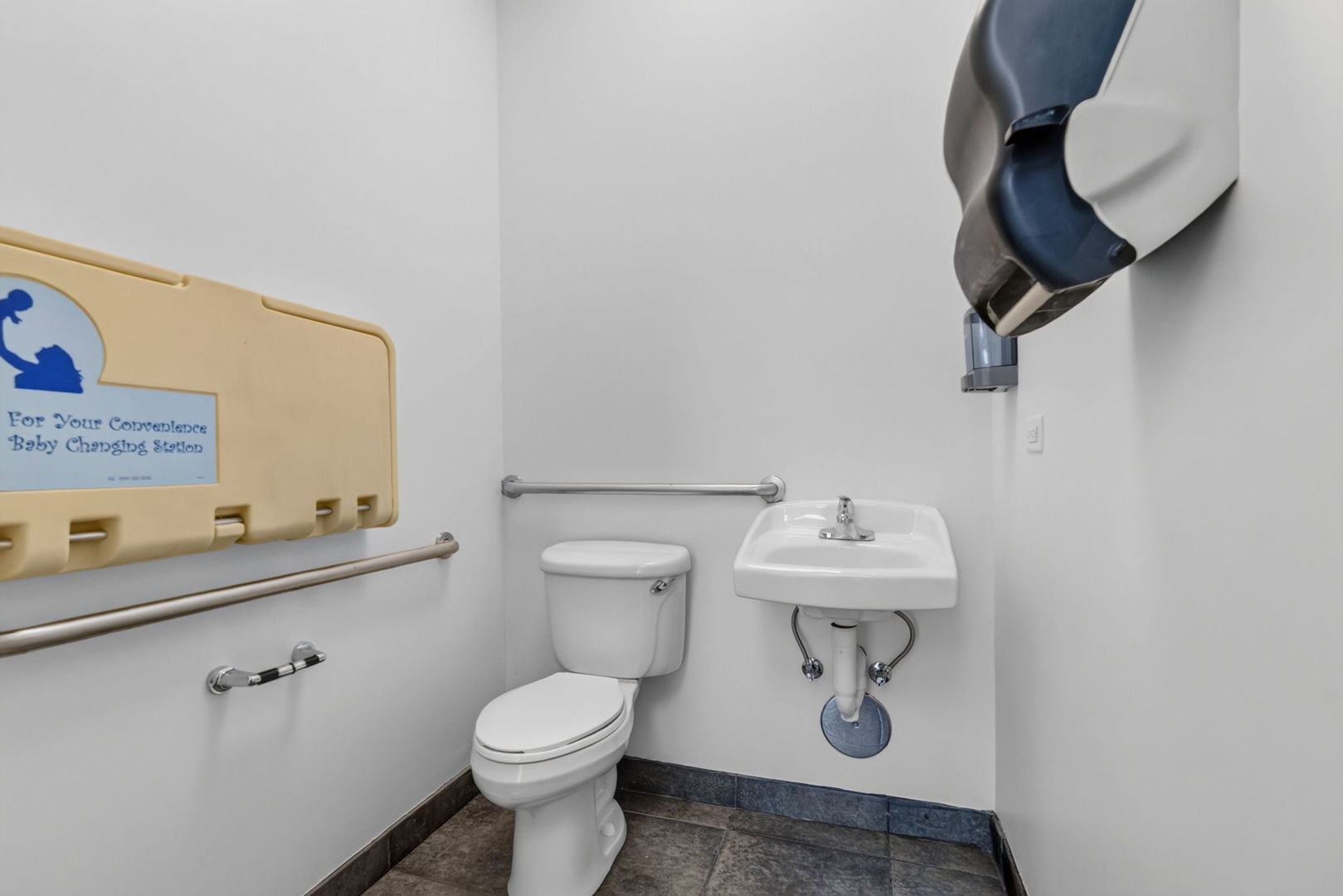 main property photo 21