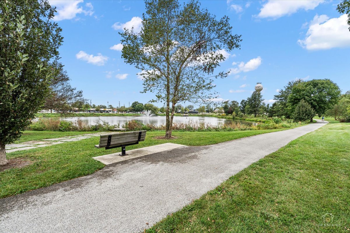 main property photo 19