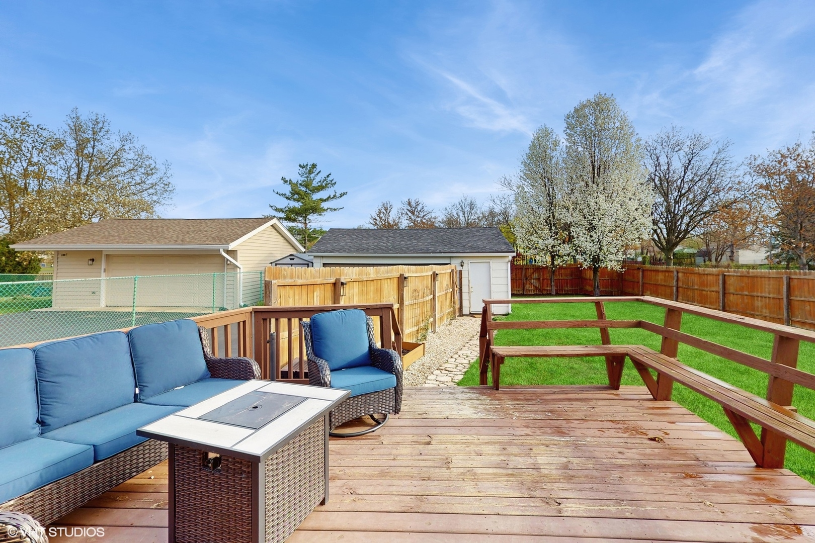 main property photo 19