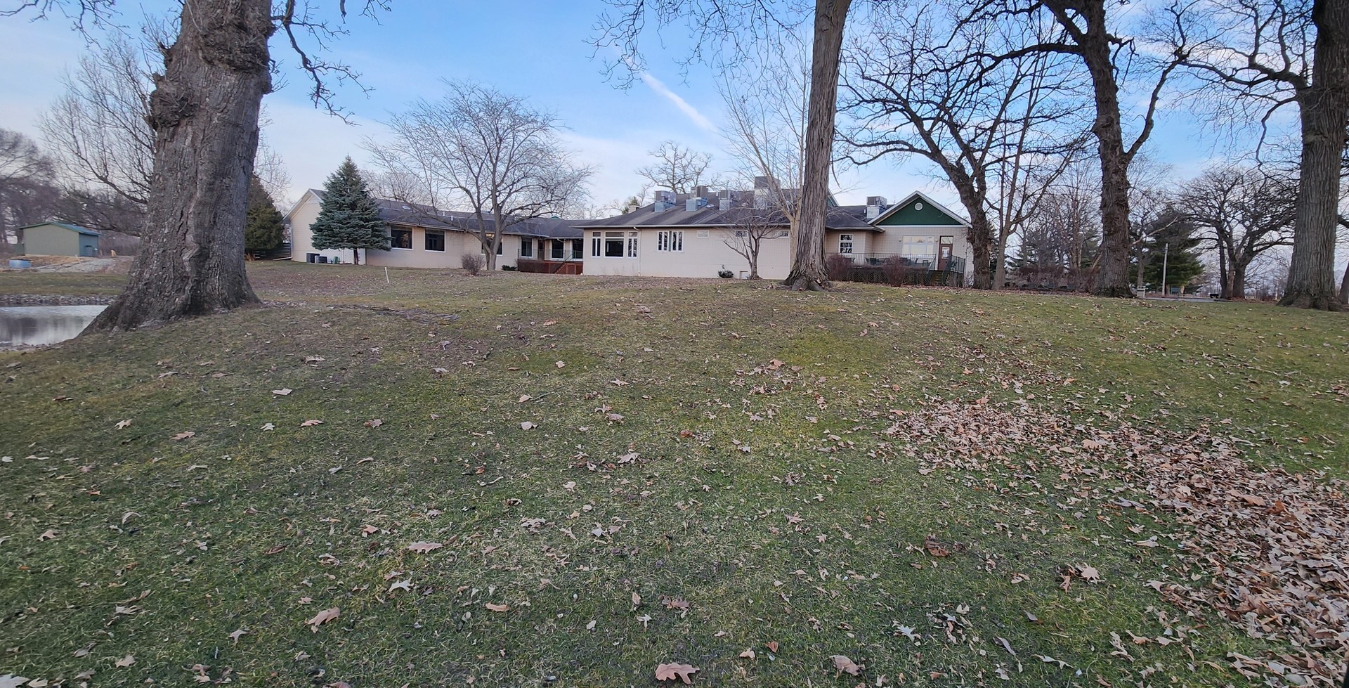 main property photo 13