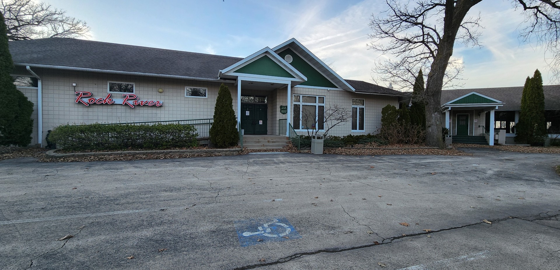 main property photo 3