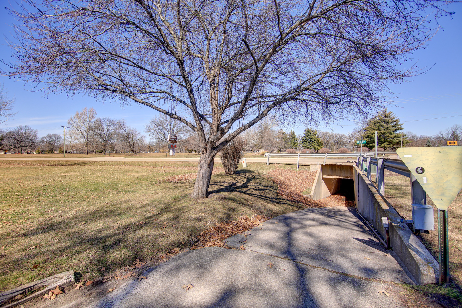 main property photo 51