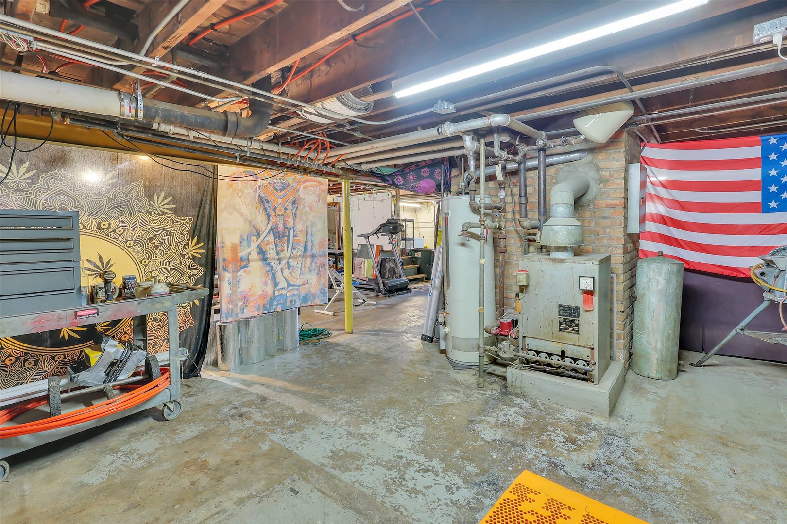 main property photo 16