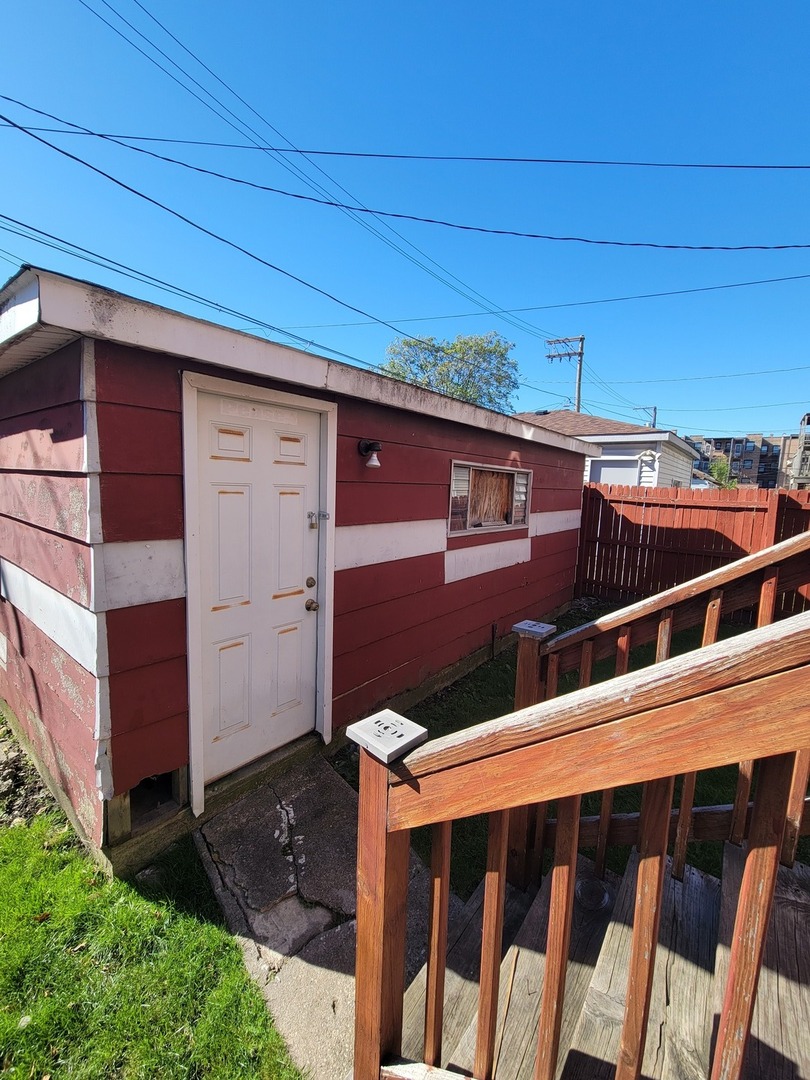 main property photo 43