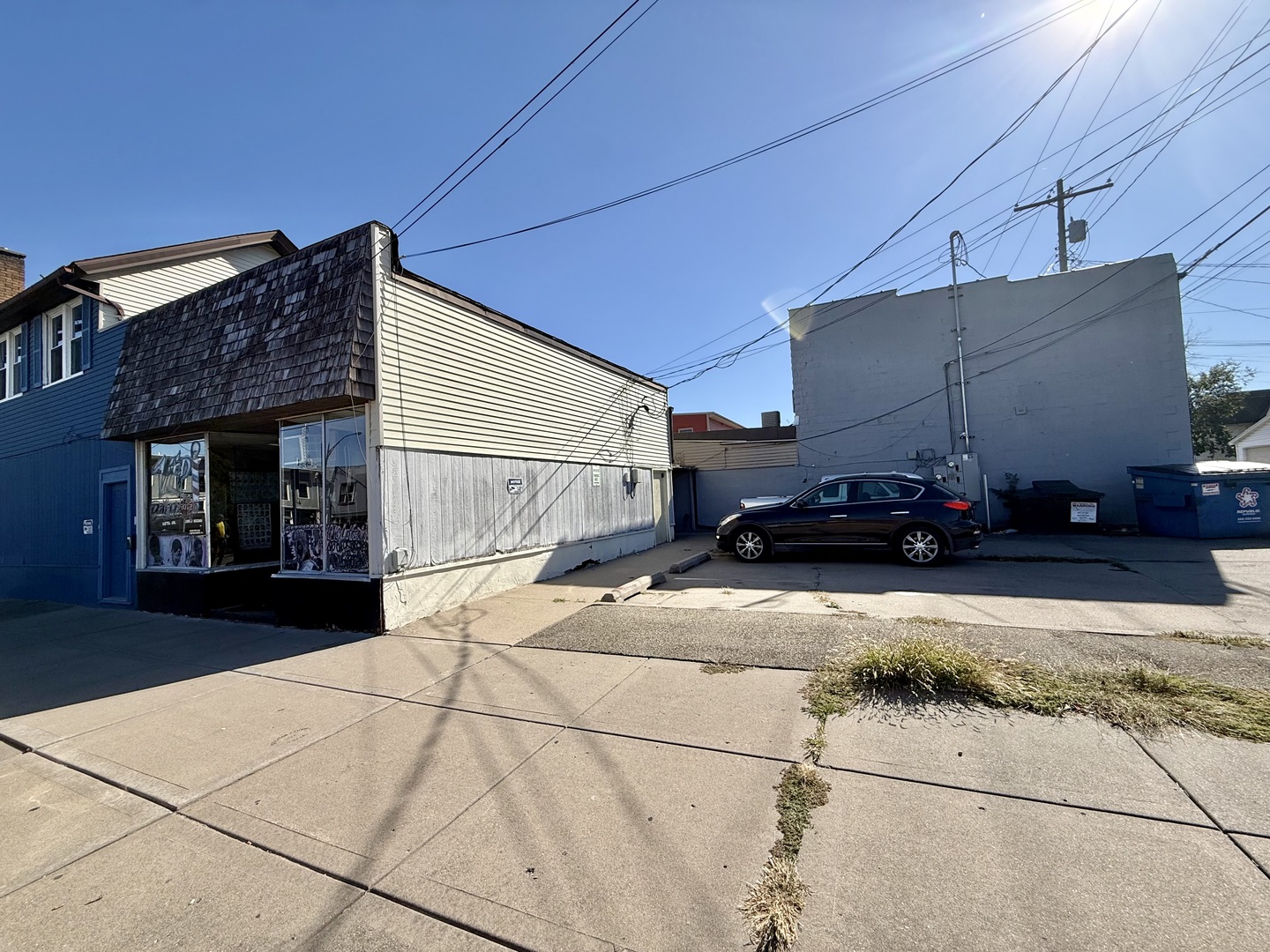 main property photo 23