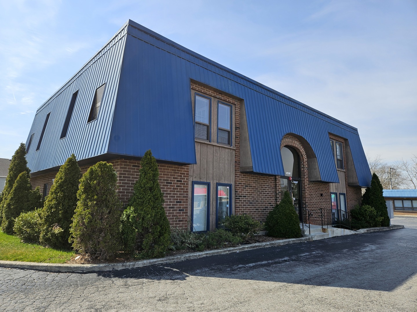 main property photo 5