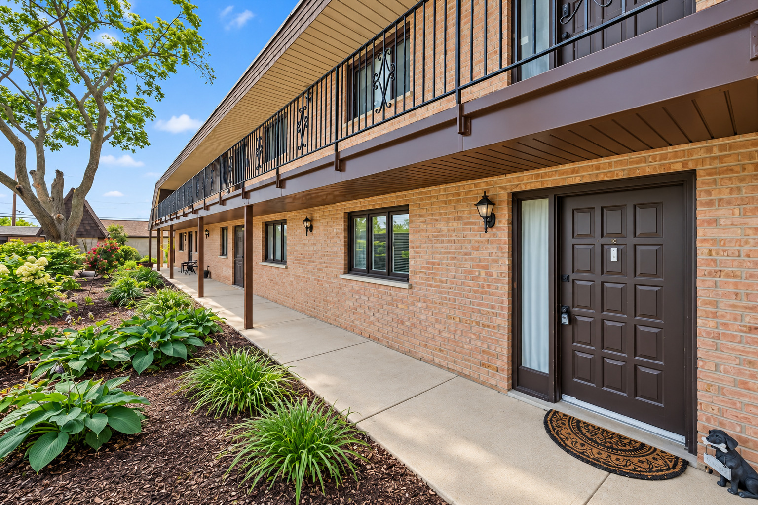 main property photo 17