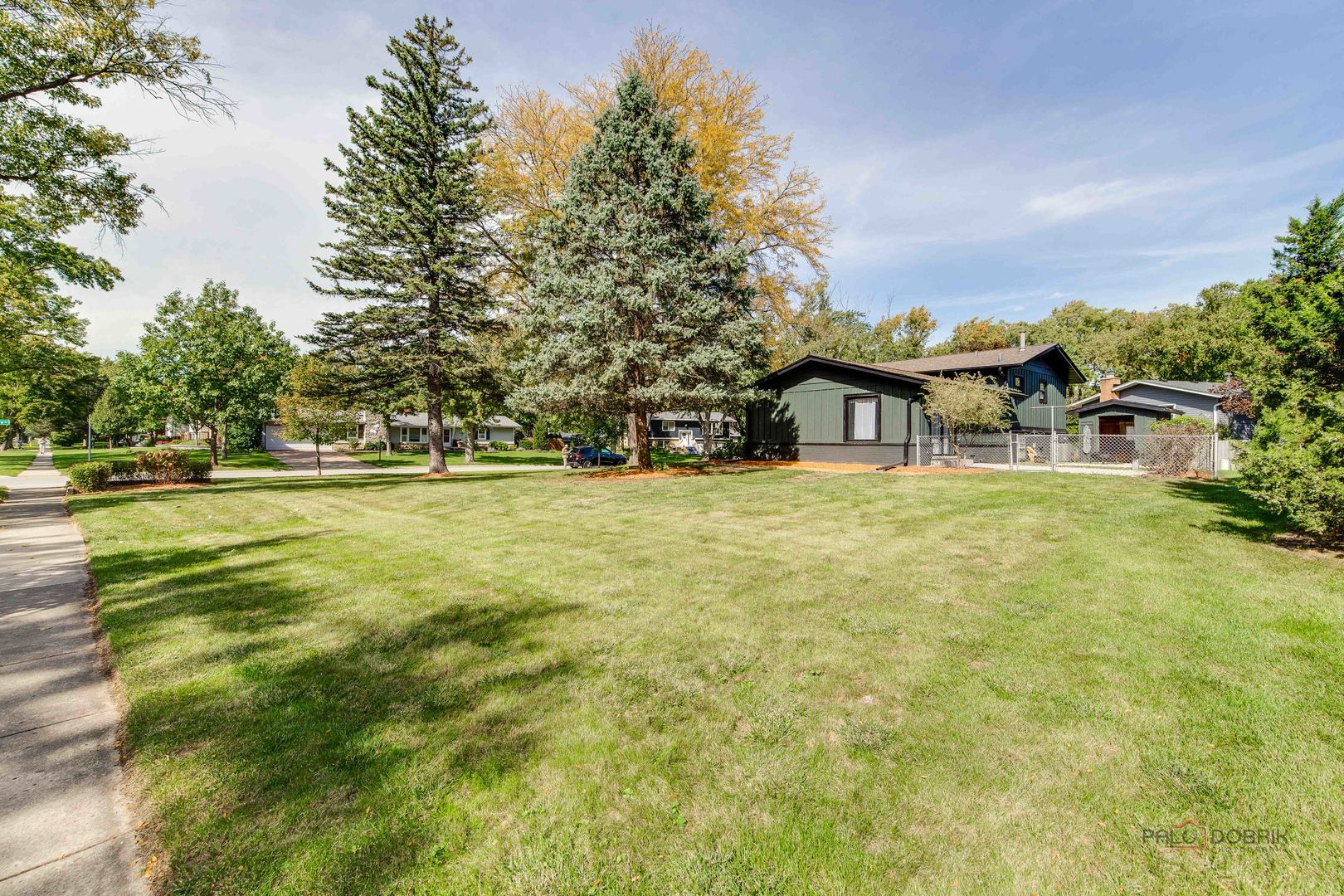 main property photo 36