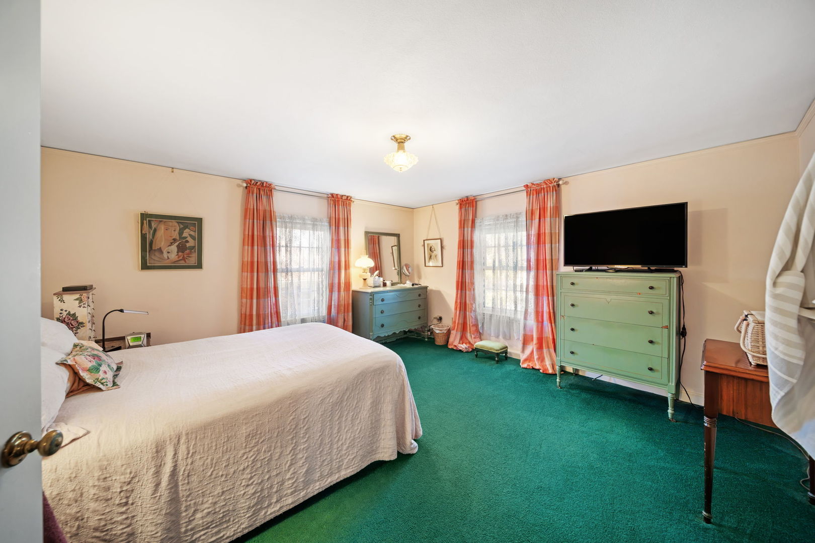 main property photo 14