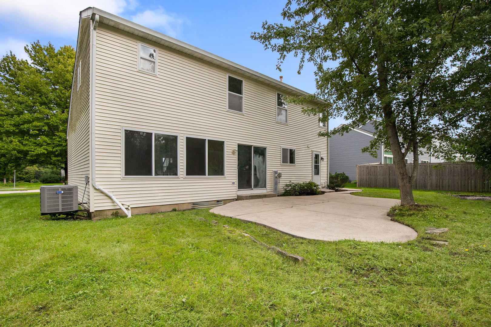 main property photo 25