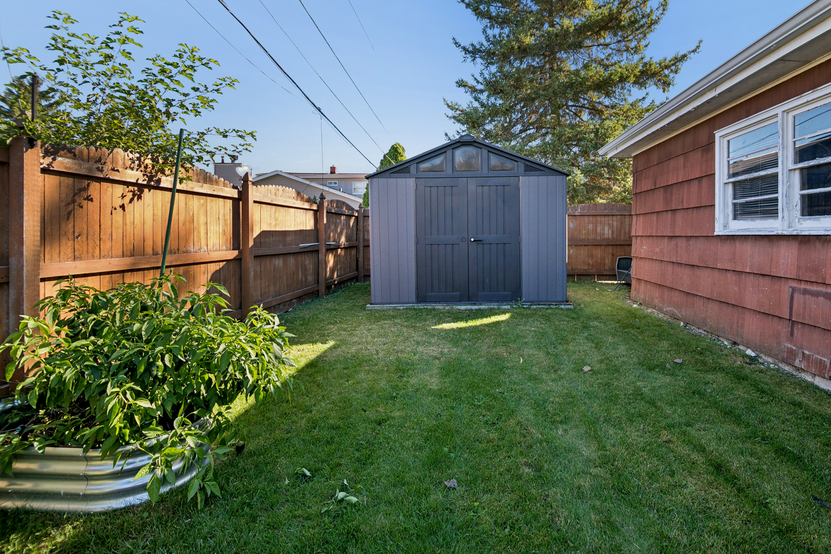 main property photo 34