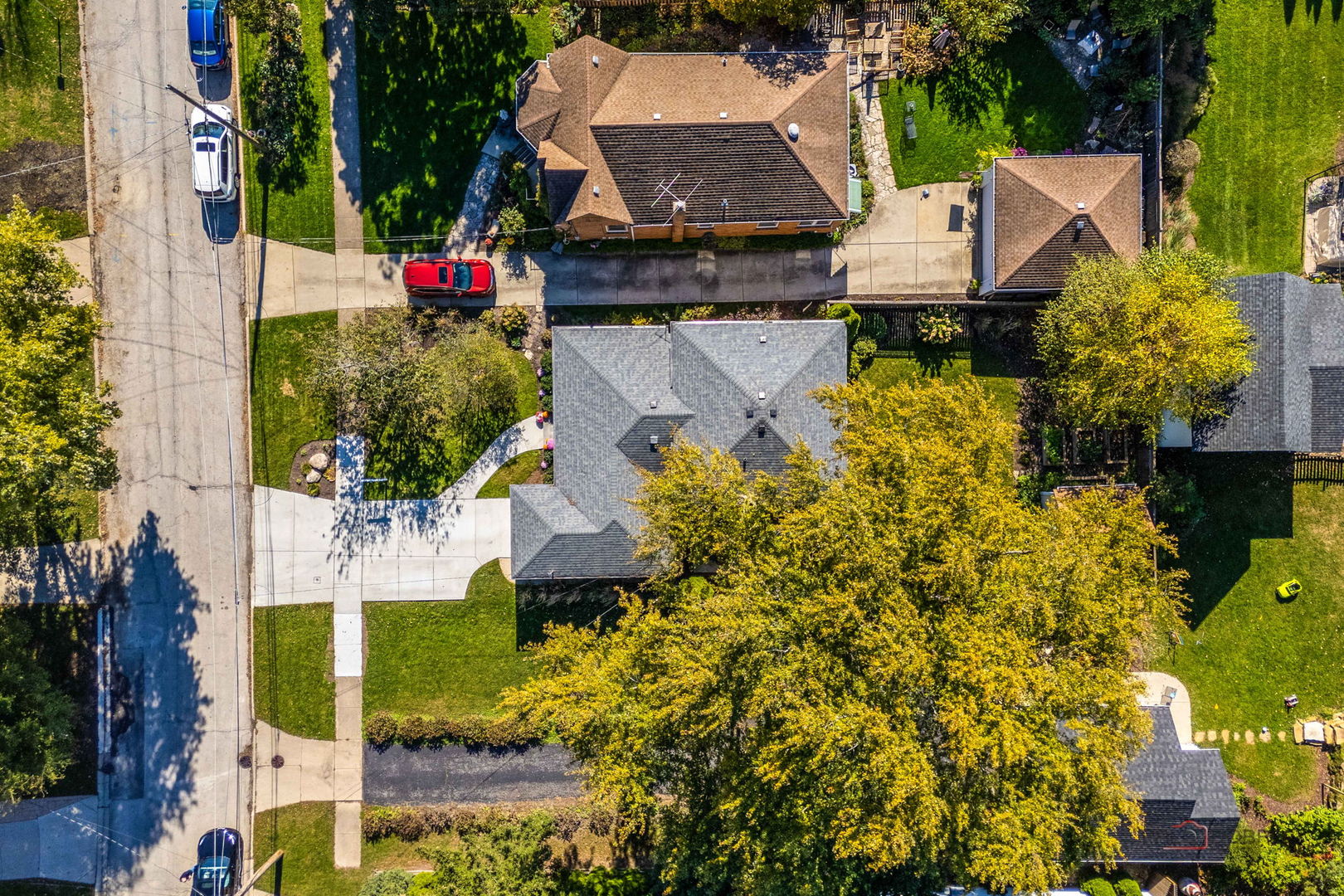 main property photo 22