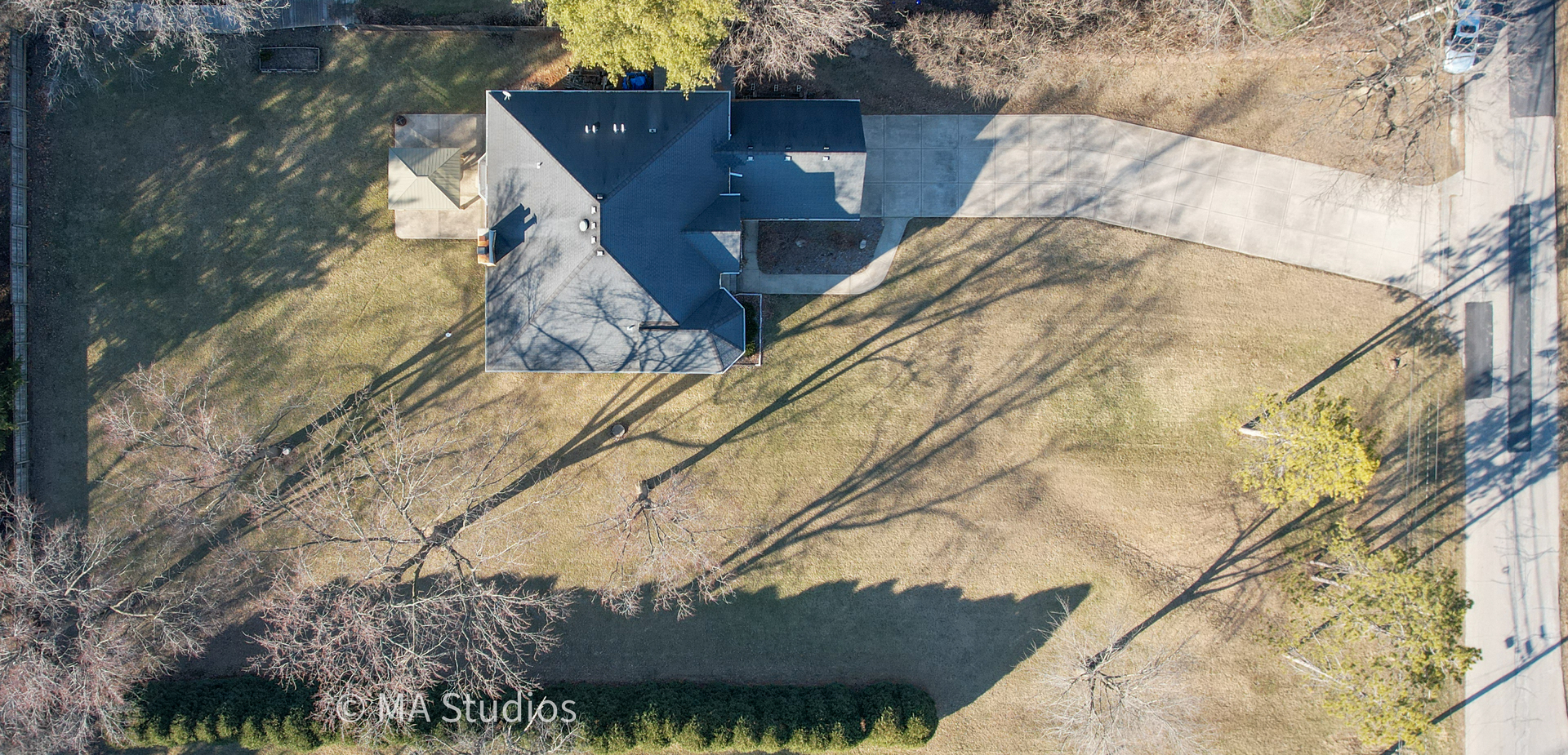 main property photo 35