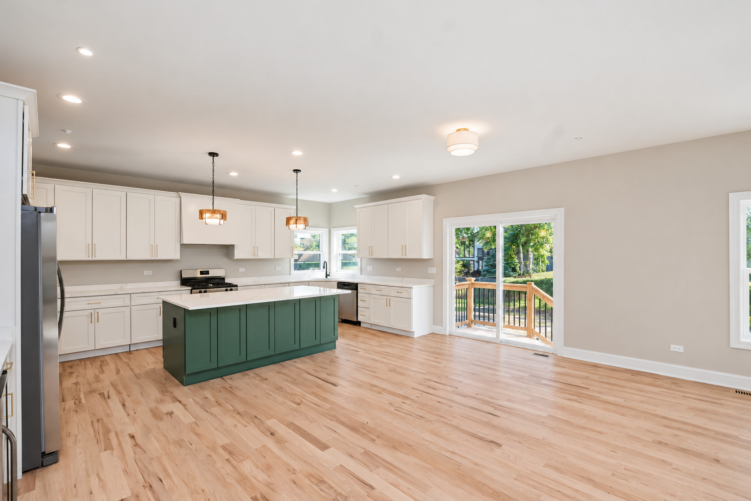 main property photo 7