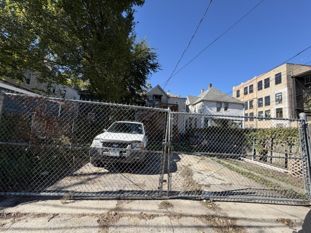 main property photo 33