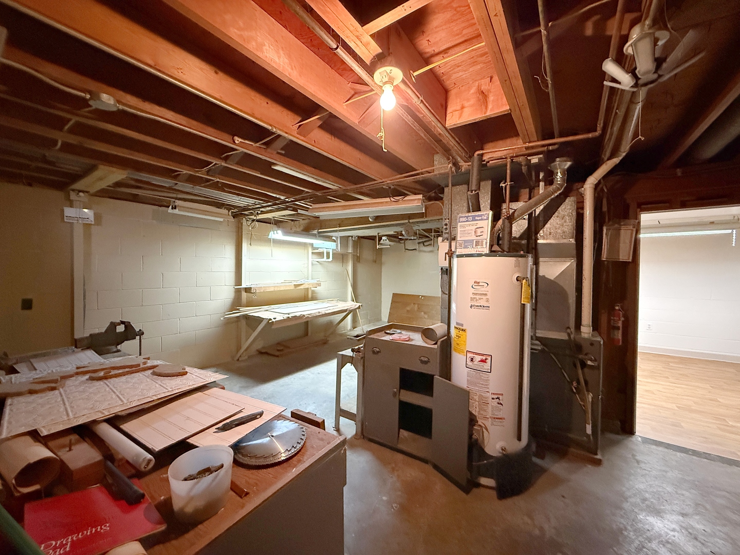 main property photo 28