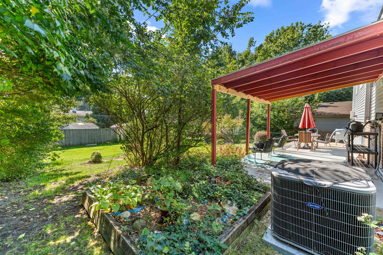 main property photo 19