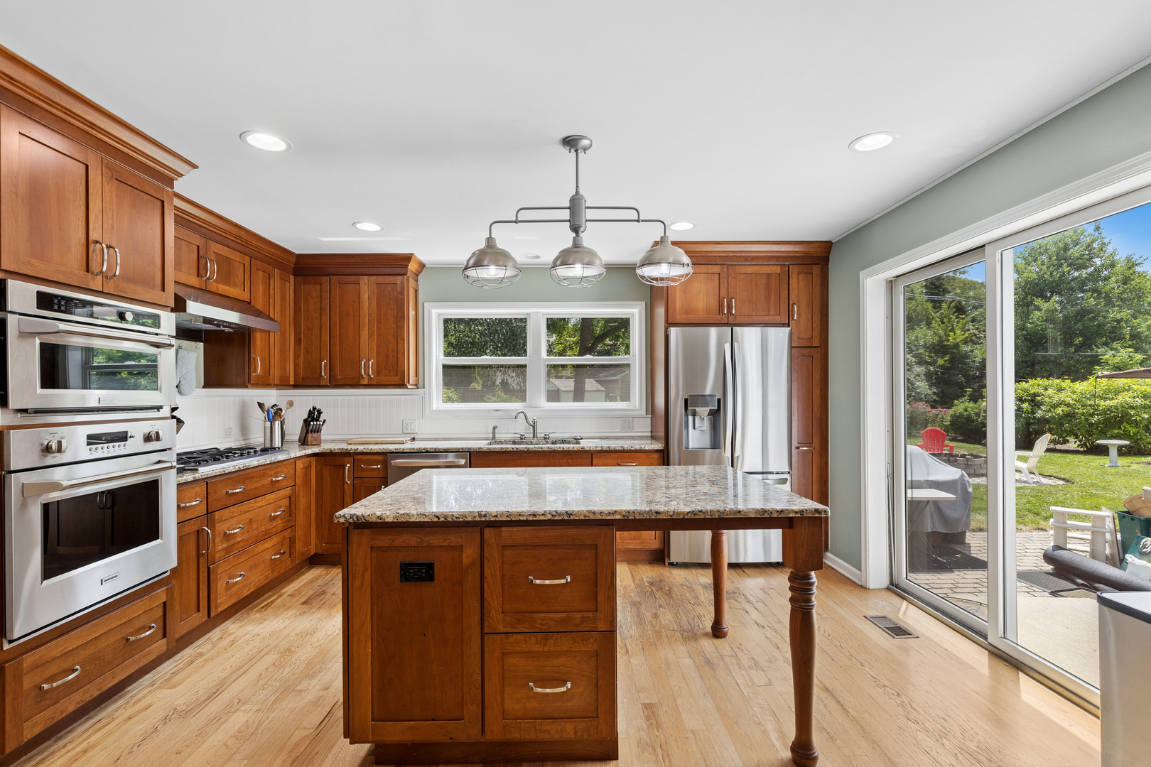 main property photo 8