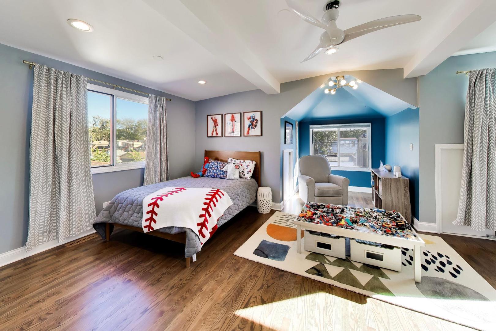 main property photo 22