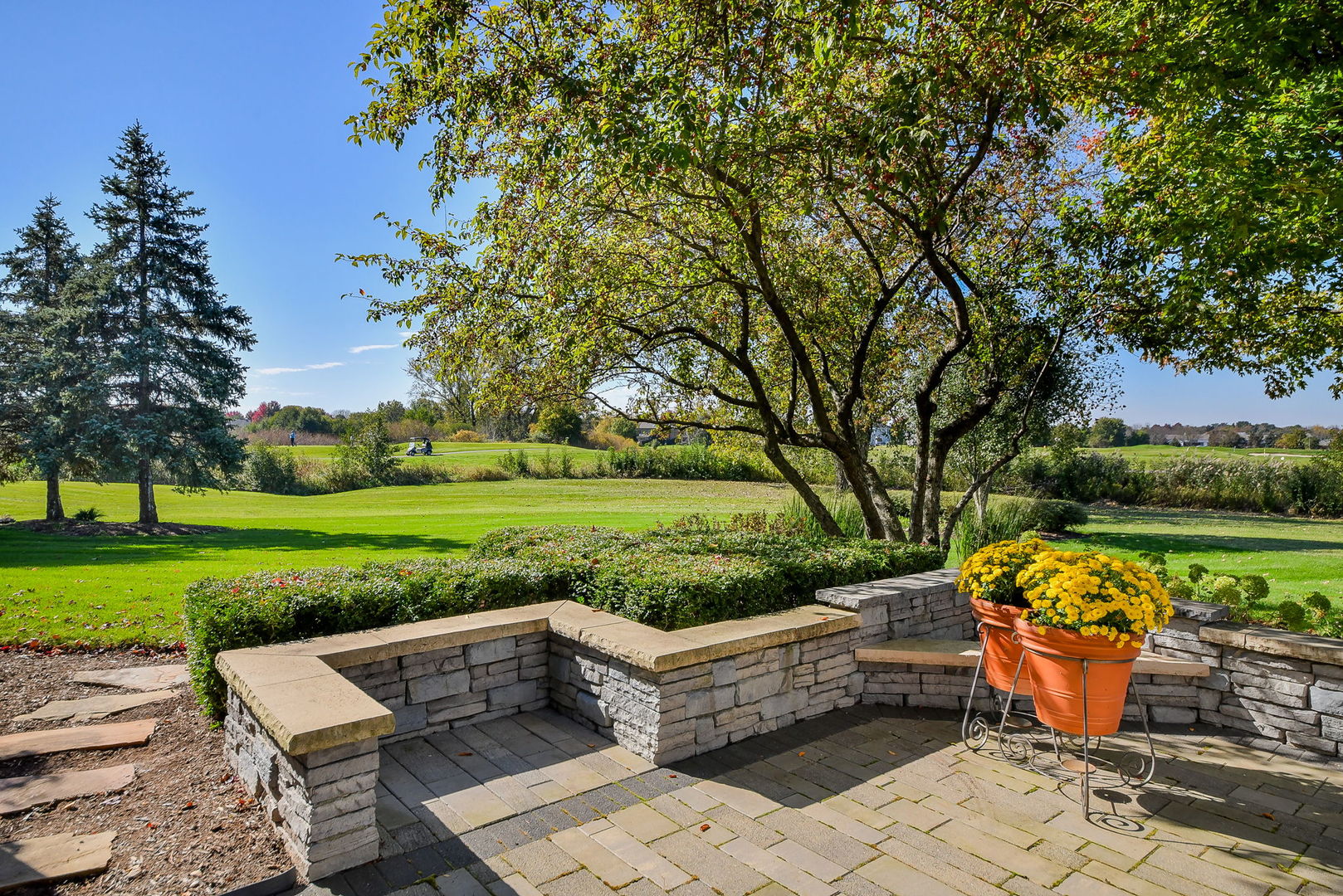 main property photo 45