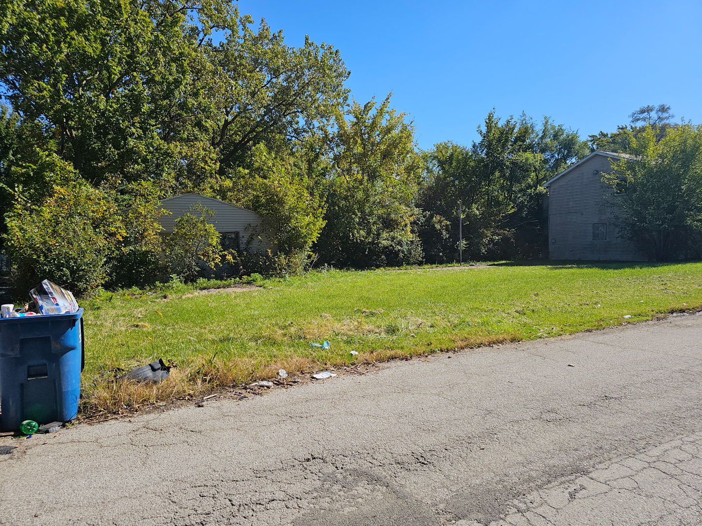 main property photo 6