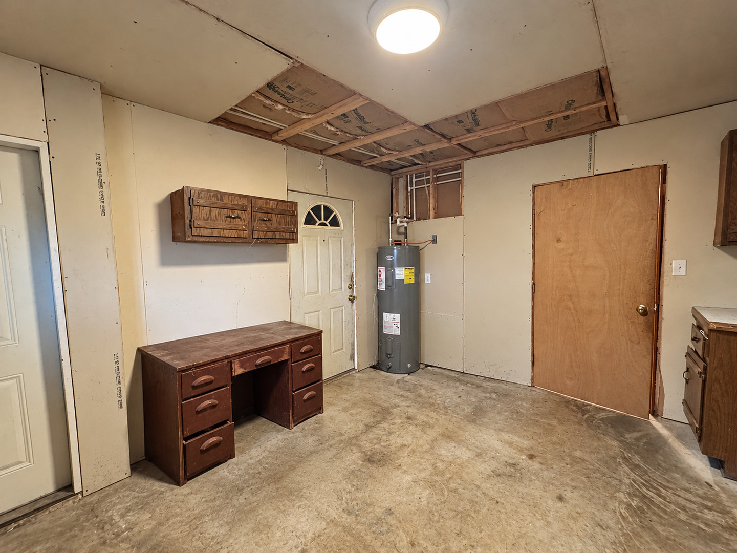 main property photo 17