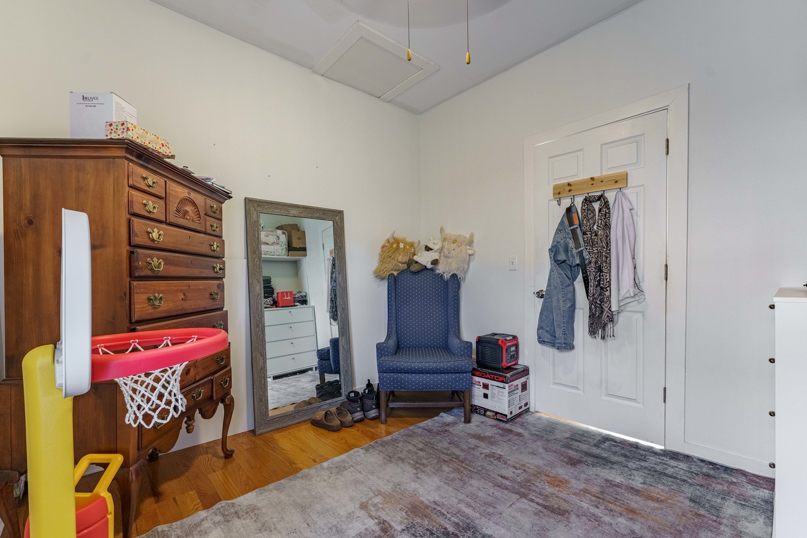 main property photo 14