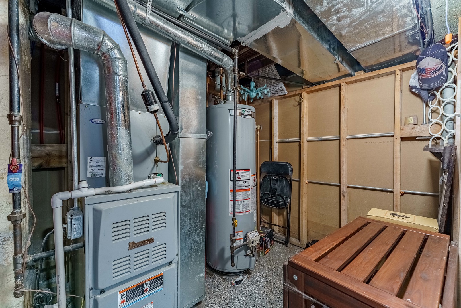 main property photo 25
