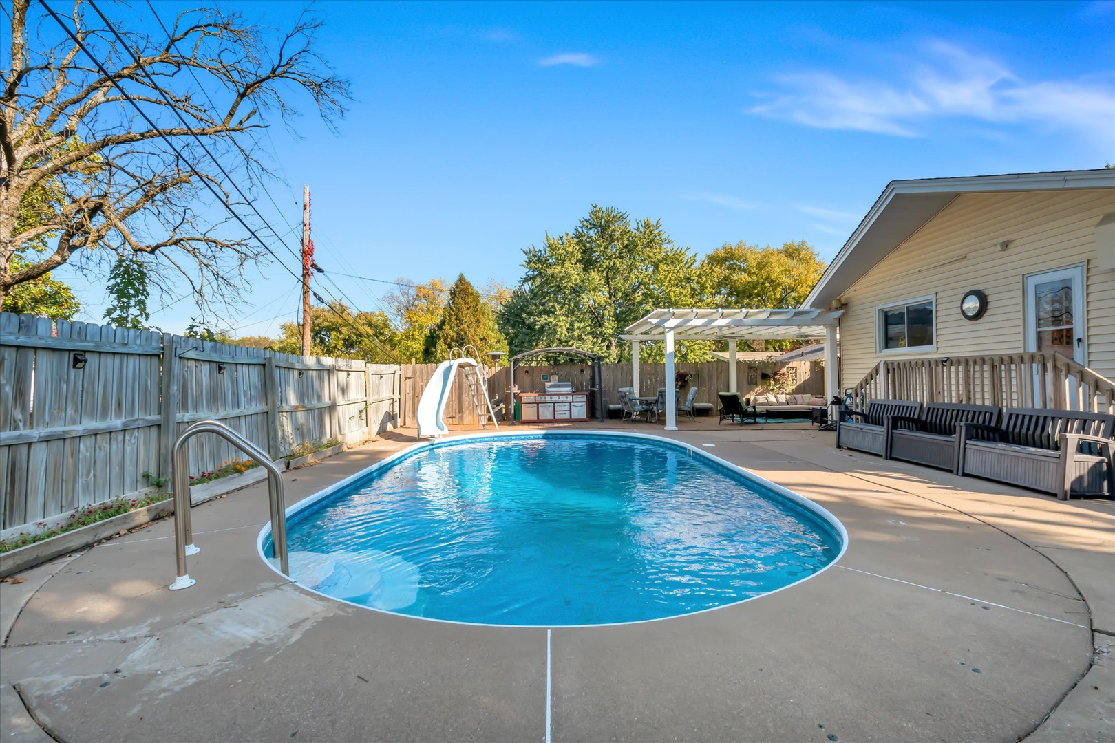 main property photo 53