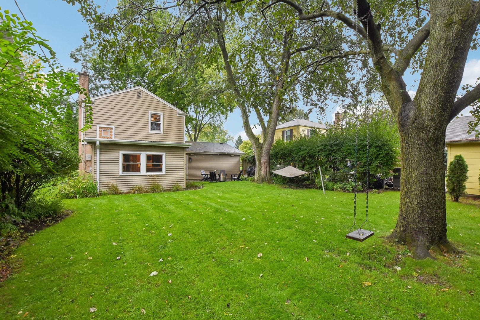 main property photo 12