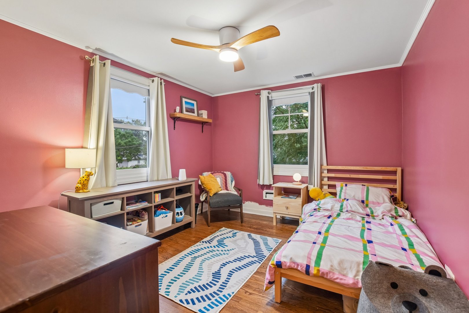main property photo 9