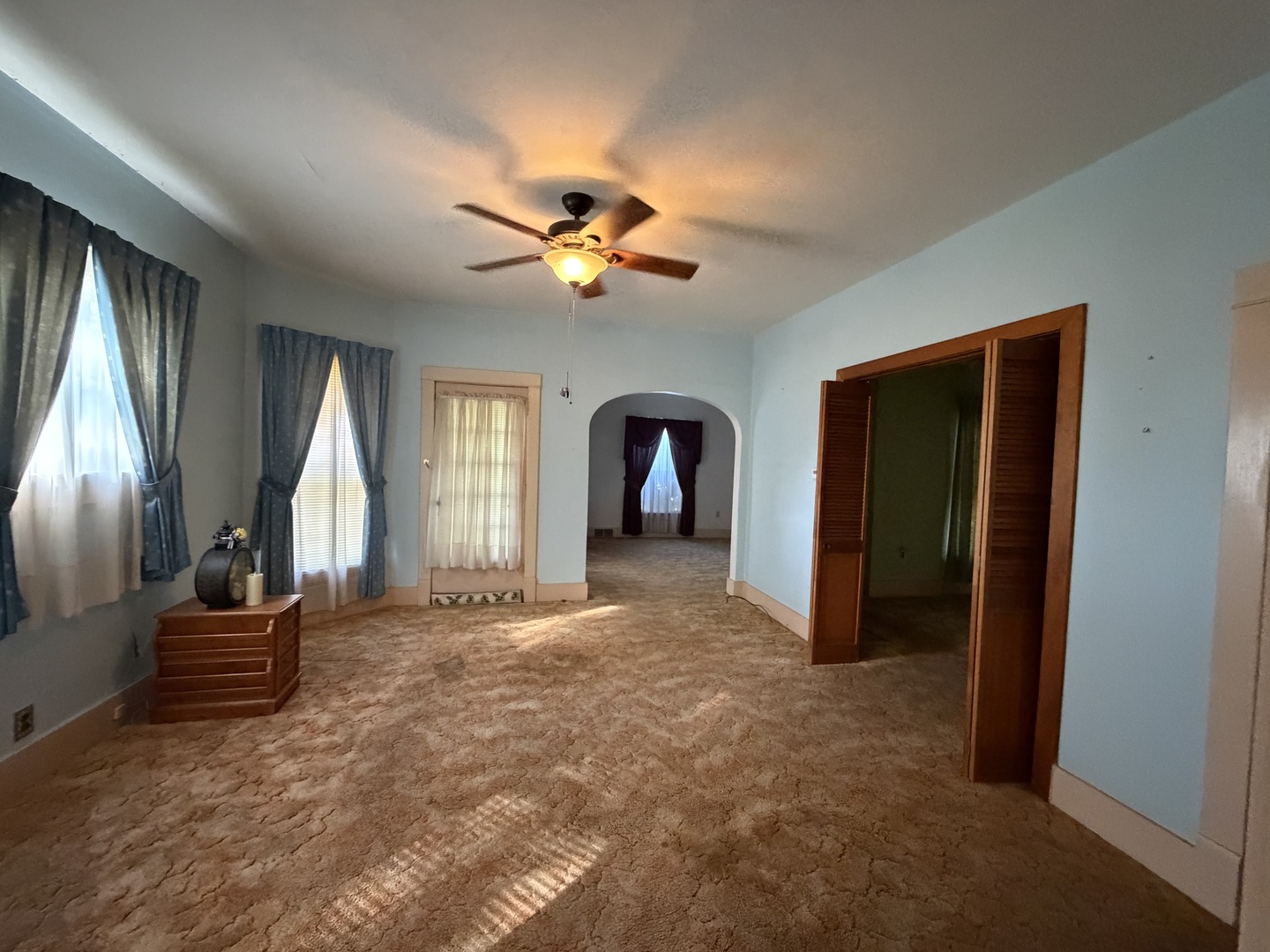 main property photo 10