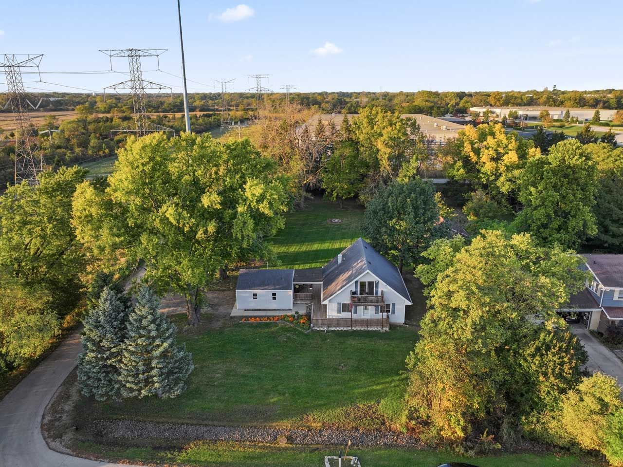 main property photo 35