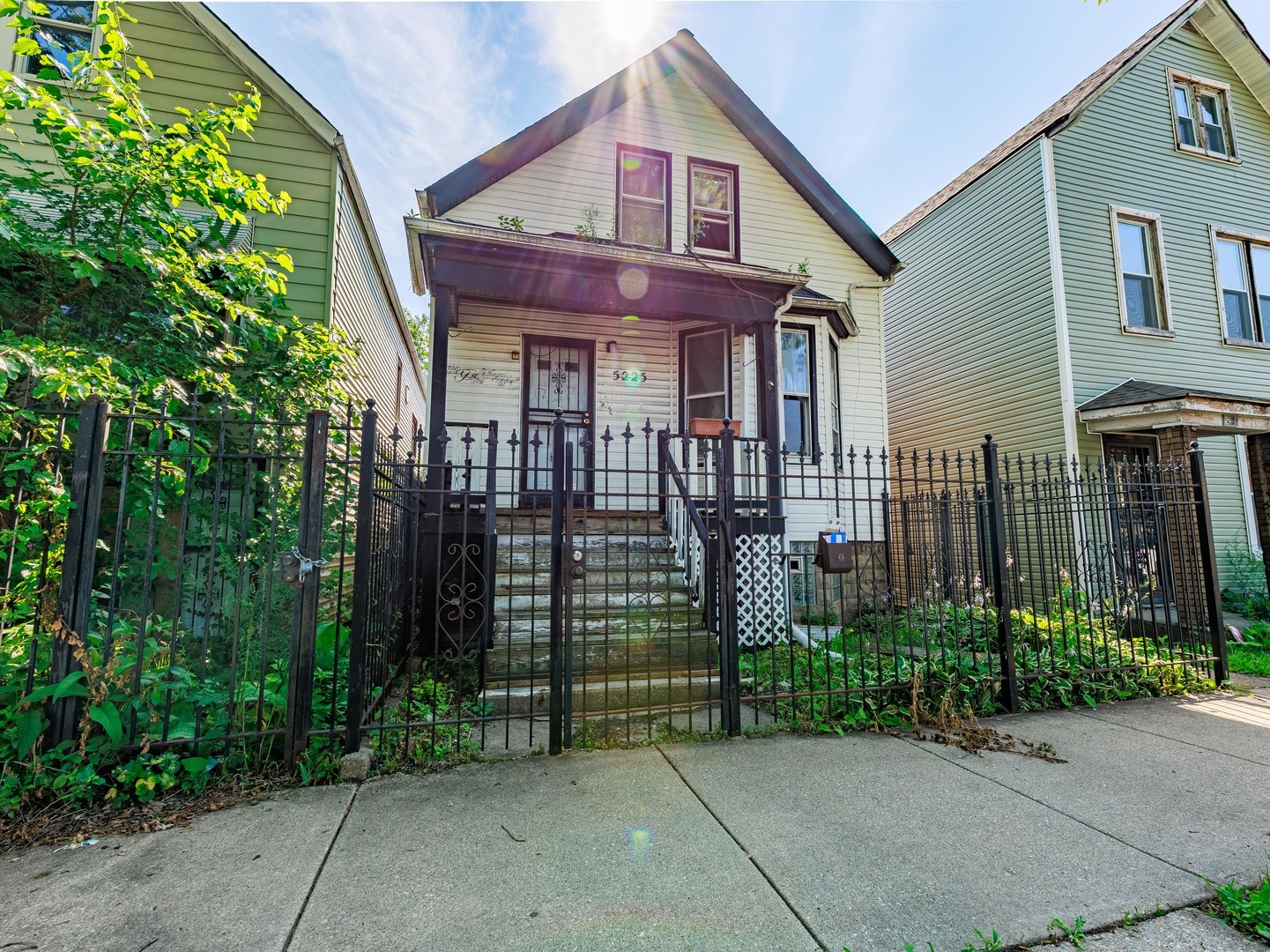 main property photo 12
