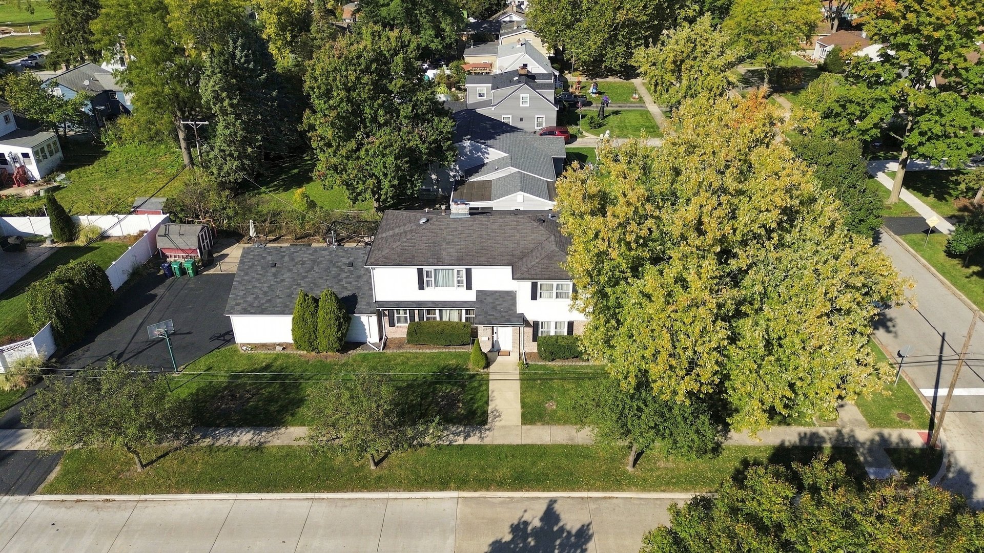 main property photo 39