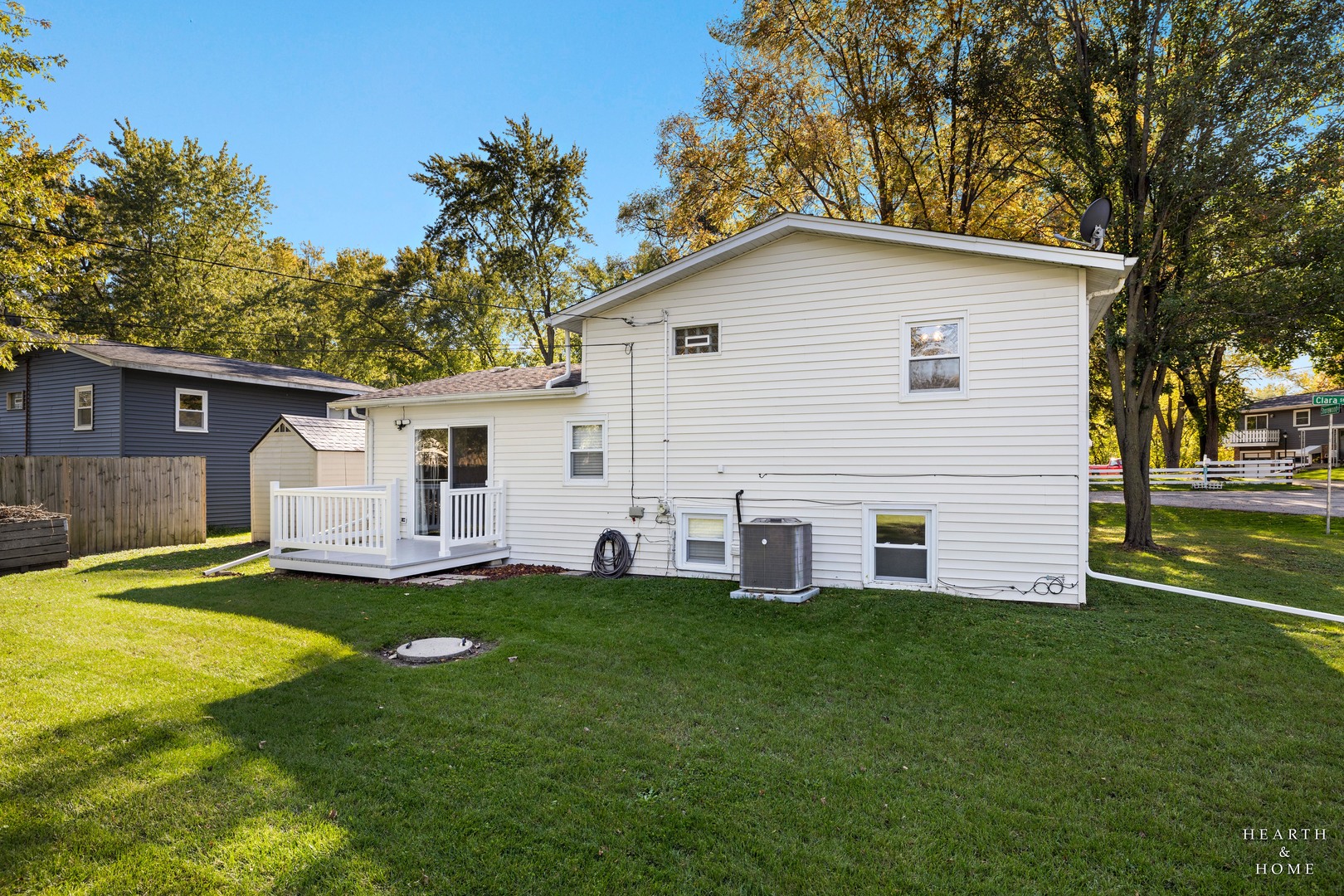 main property photo 24
