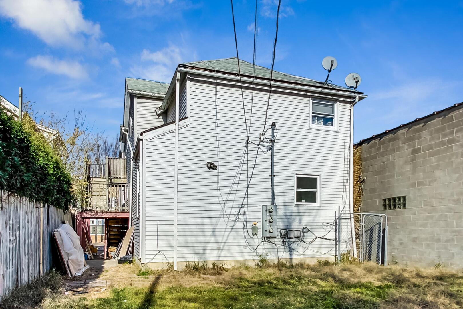 main property photo 32