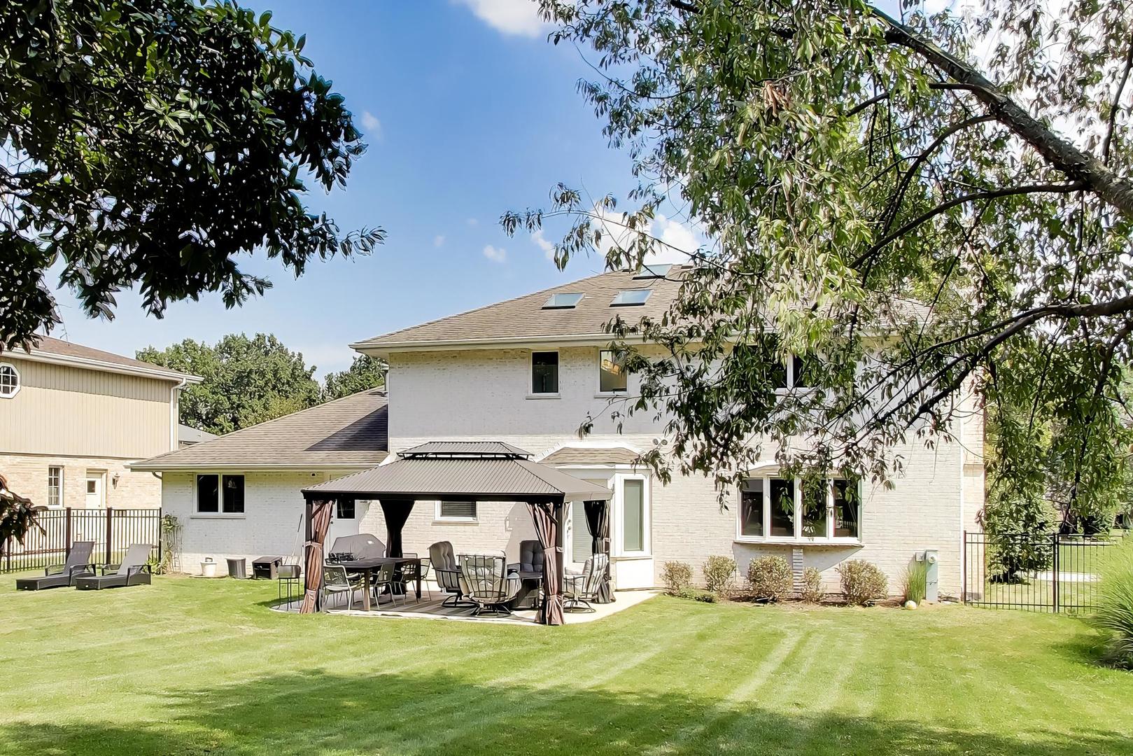 main property photo 45
