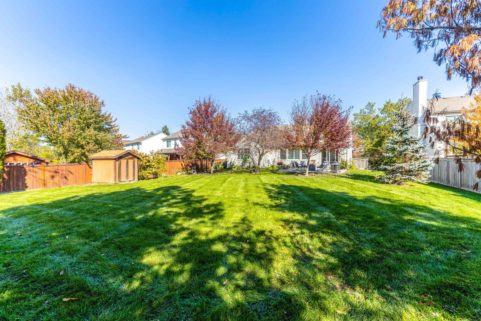 main property photo 28