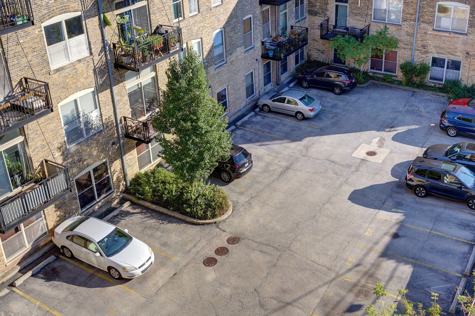 main property photo 19