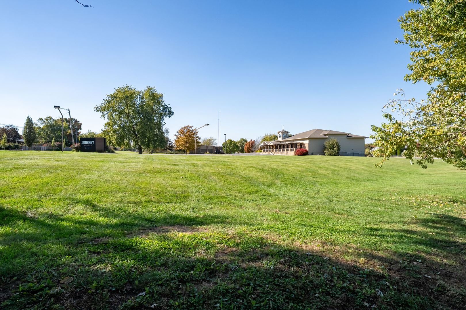 main property photo 25