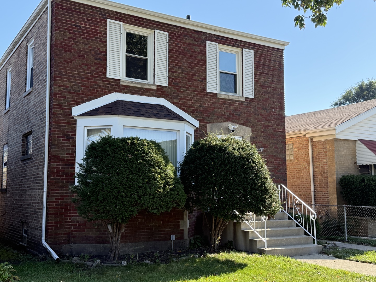 main property photo 16