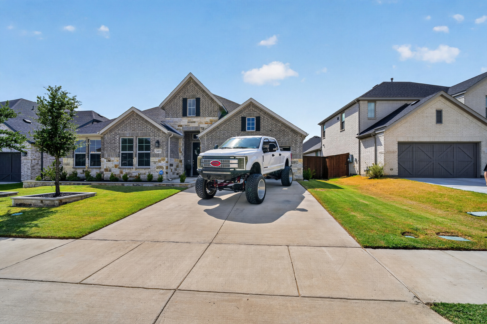main property photo 40