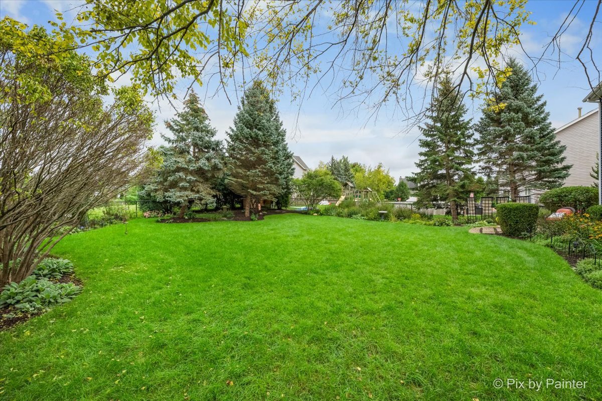 main property photo 40