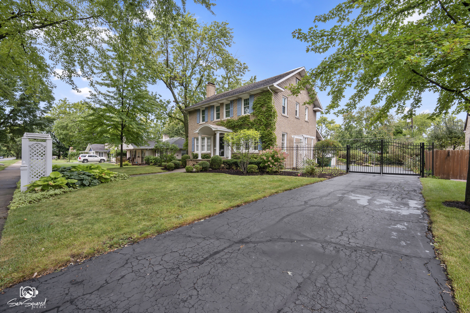 main property photo 2